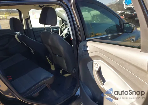 2013 Ford Escape Se z USA, uszkodzony, nr VIN 1FMCU0GX3DUA38059